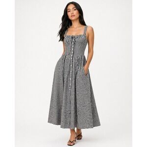 Astr | Dresses | V Neck Lace Fit And Flare Dress Nwt | Poshmark